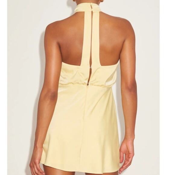 Lulus NWOT Sleek Essence Light Yellow Satin Halter Sleeveless Mini Dress Medium - Picture 7 of 11